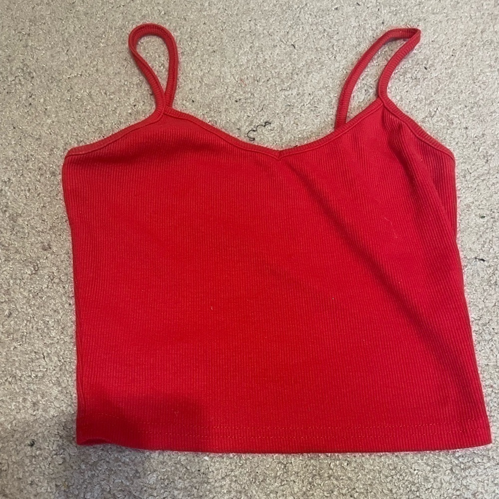 Red cropped tank top‎ size small
